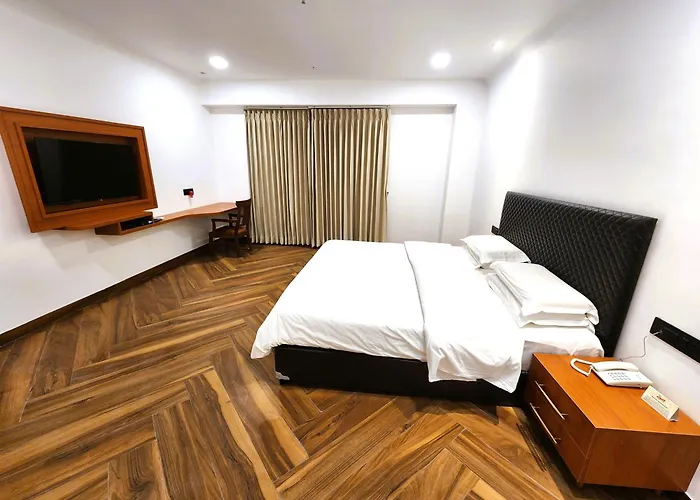 Hotel Aram